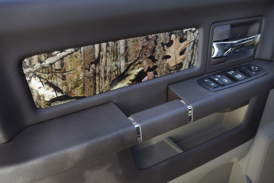  Dodge Ram 1500 Mossy Oak Edition 2011 года  (фото 6 из 8)